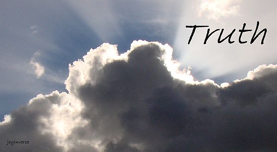 DSC03385truth560x307