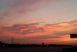 20150928_185839crop560x377